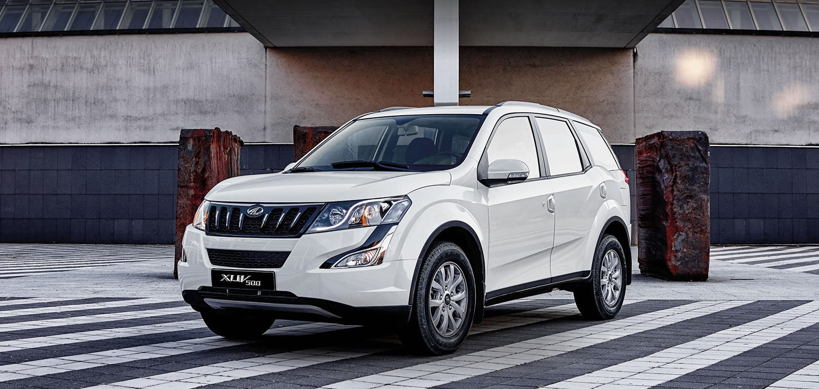 Mahindra XUV 500 - Mahindra Modelos Mahindra XUV 500 - Todos los modelos Mahindra